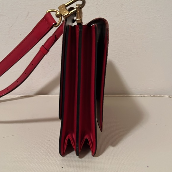 Louis Vuitton Grenelle Red Epi Leather Crossbody - Picture 4 of 16